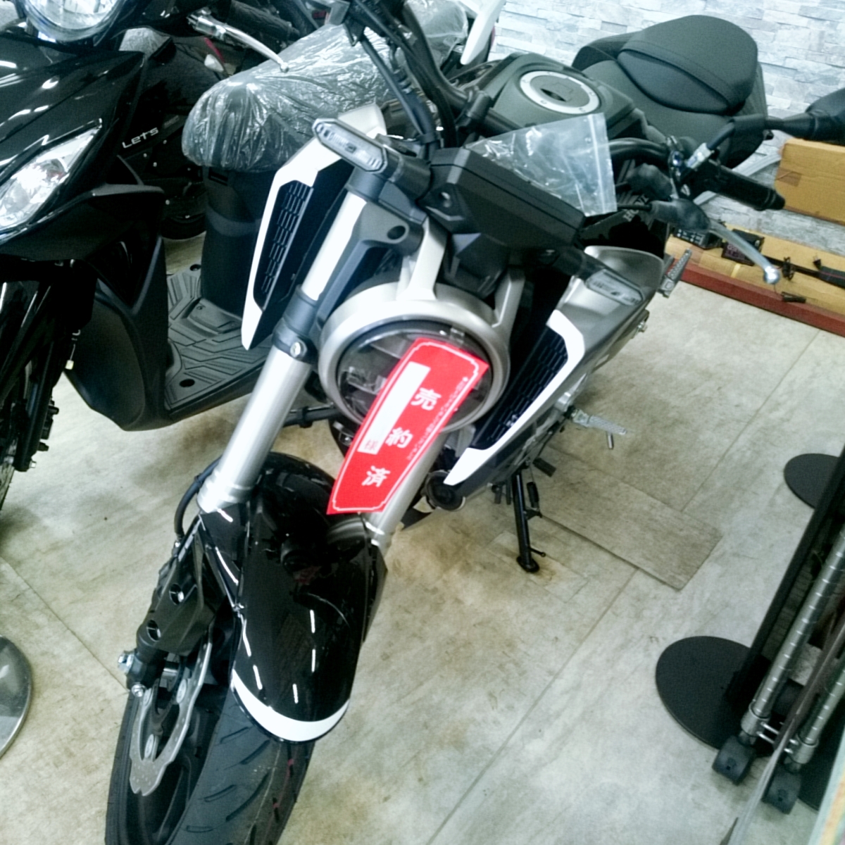 CB125R納車です❗