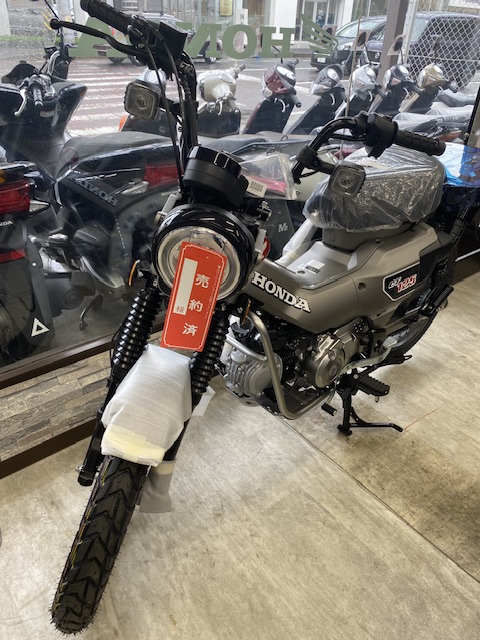 ハンターカブCT125納車整備中です