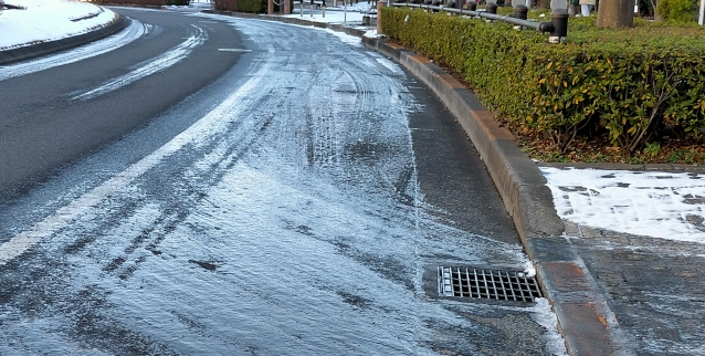 ❄️冬の路面凍結❄️