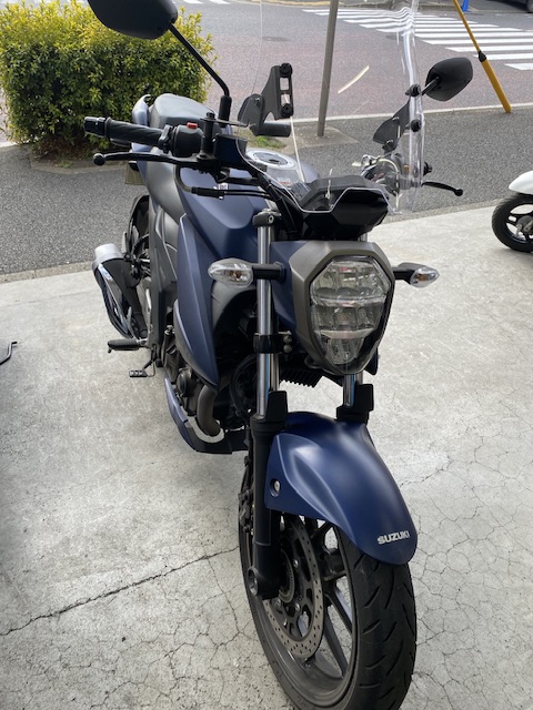 点検整備スズキジクサー250